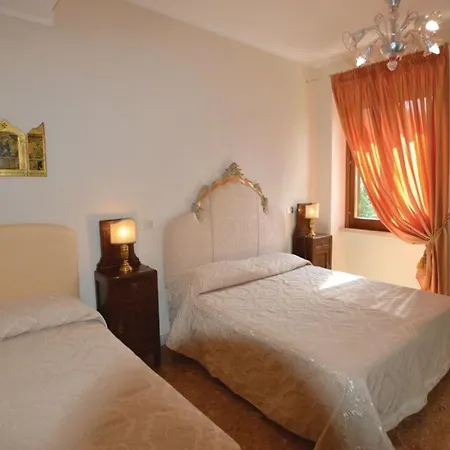 Santa Chiara Villa *