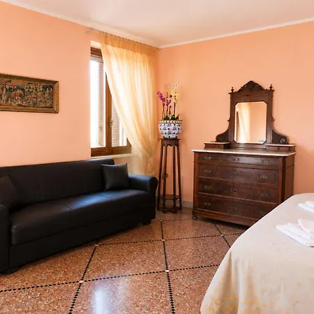 Santa Chiara Villa